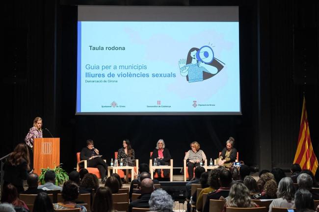 Taula rodona 25N sobre la Guia per a municipis lliures de violències sexuals de Dipsalut