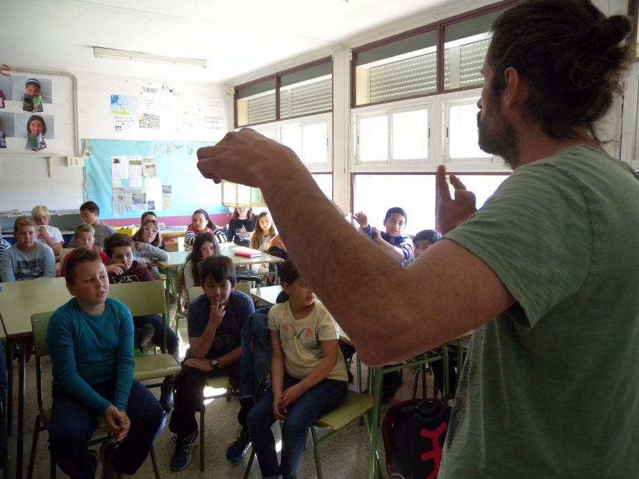 Els alumnes gironins es converteixen en «caçadors» de mosquits tigre 	.