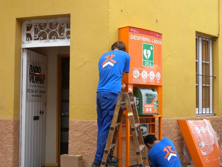 Dipsalut ha instal·lat 47 desfibril·ladors a 25 municipis aquest agost