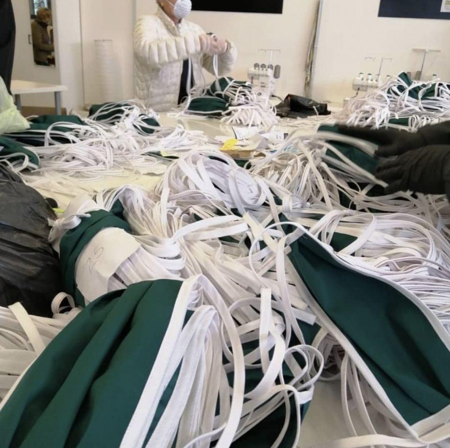 Dipsalut lliura més de 30.000 mascaretes per protegir personal de serveis essencials