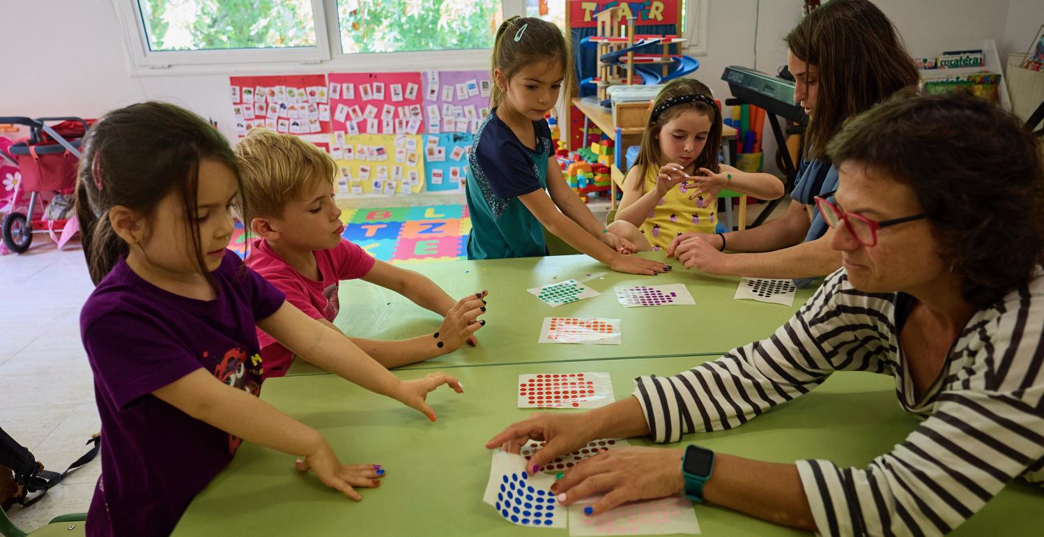 Sessió del "Sigues Tu" de Dipsalut al cicle d'infantil de l'Escola de la Vall d'Osor